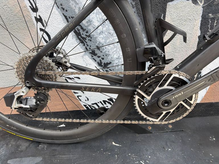Seka Custom — gruppo SRAM Red eTap AXS, taglia L