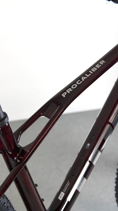 Trek Procaliber 9.7 Gen 3 — gruppo SRAM GX Eagle AXS, taglia M