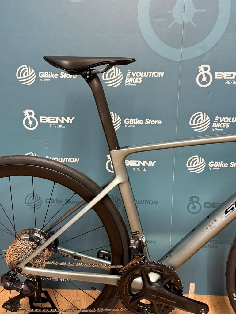 Scott Addict RC 2025 usata — dettaglio