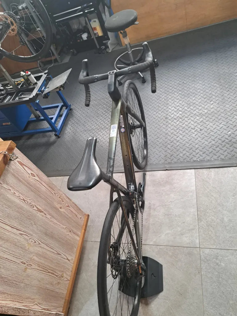 Scott Addict Rc 40 — gruppo Shimano 105 Di2, taglia S