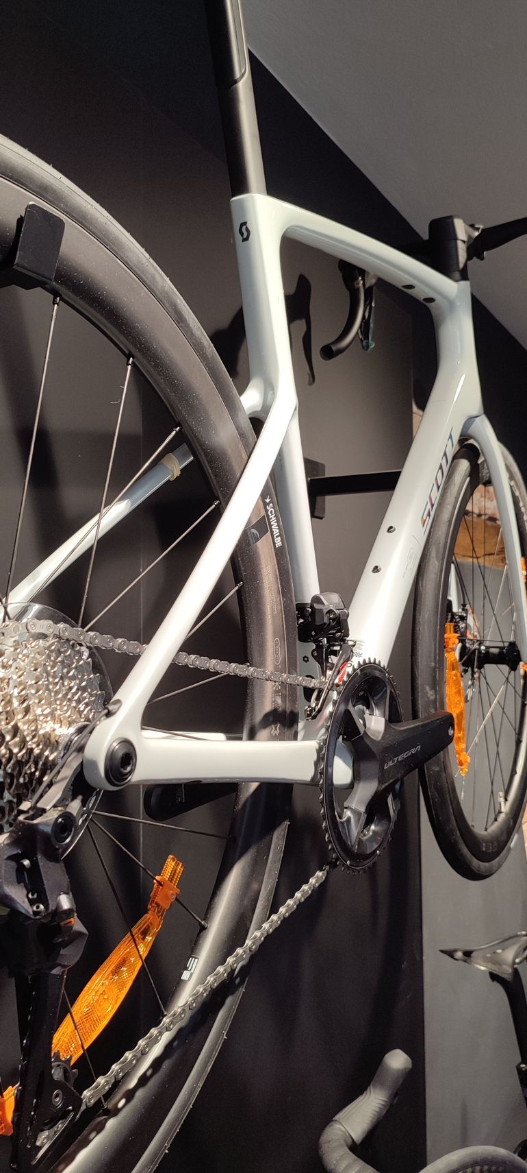 Scott Addict 20 2025 — Bici usata
