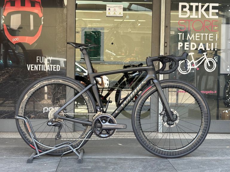 Specialized Tarmac Sl7 2023 usata — vista laterale