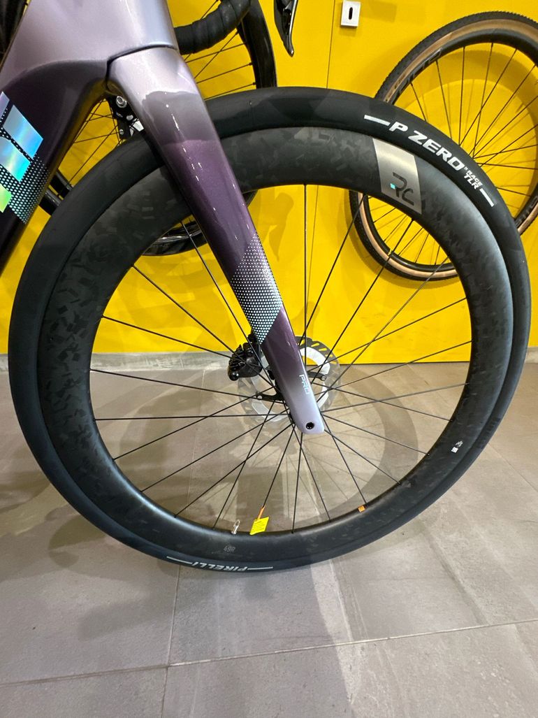 Bianchi Infinito 2027 usata — dettaglio