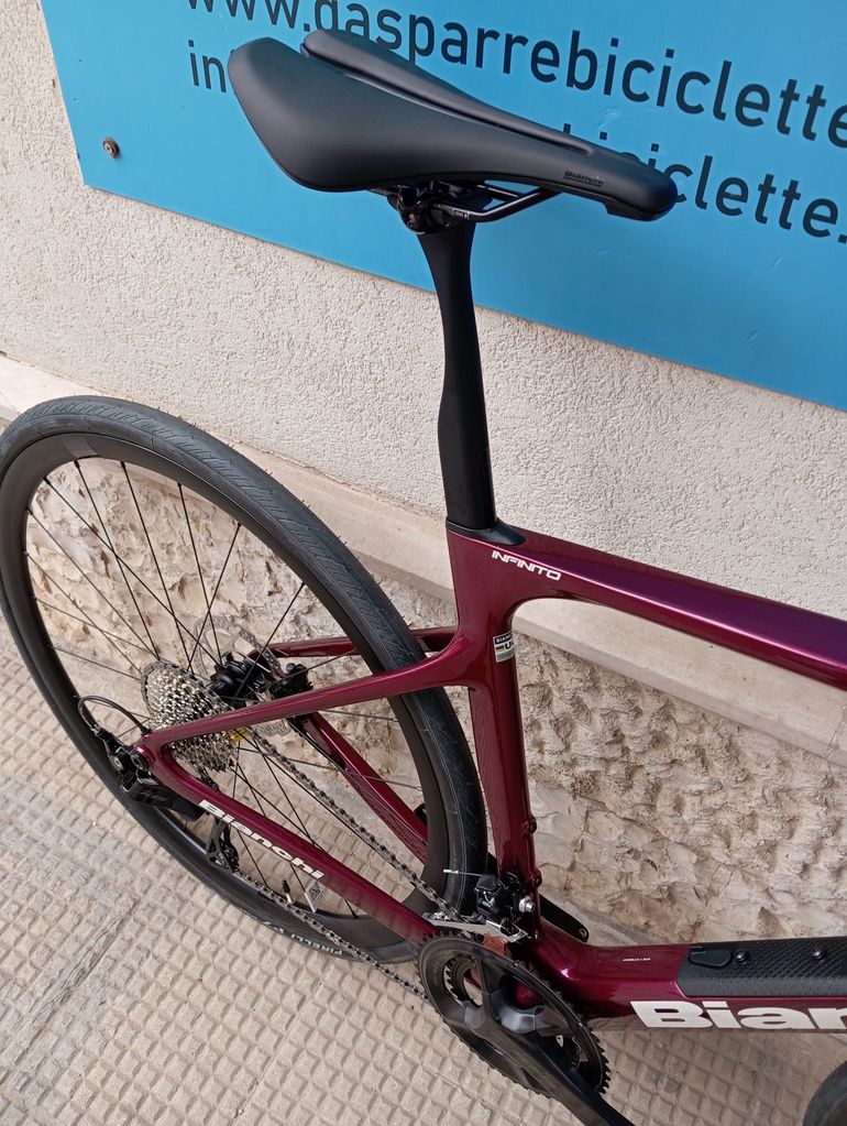 Bianchi Infinito — telaio in Carbonio, Nuovo