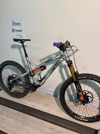 Commencal Meta Am V4.2 New Zealand 2018 usata — dettaglio
