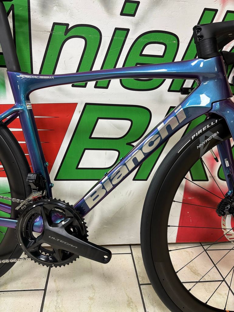 Bianchi Specialissima Pro — gruppo Shimano Ultegra Di2, taglia 50