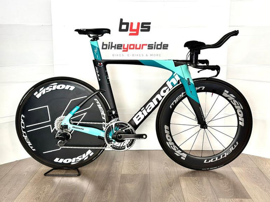 Bianchi Aquila Rc Crono 2024 usata — vista laterale