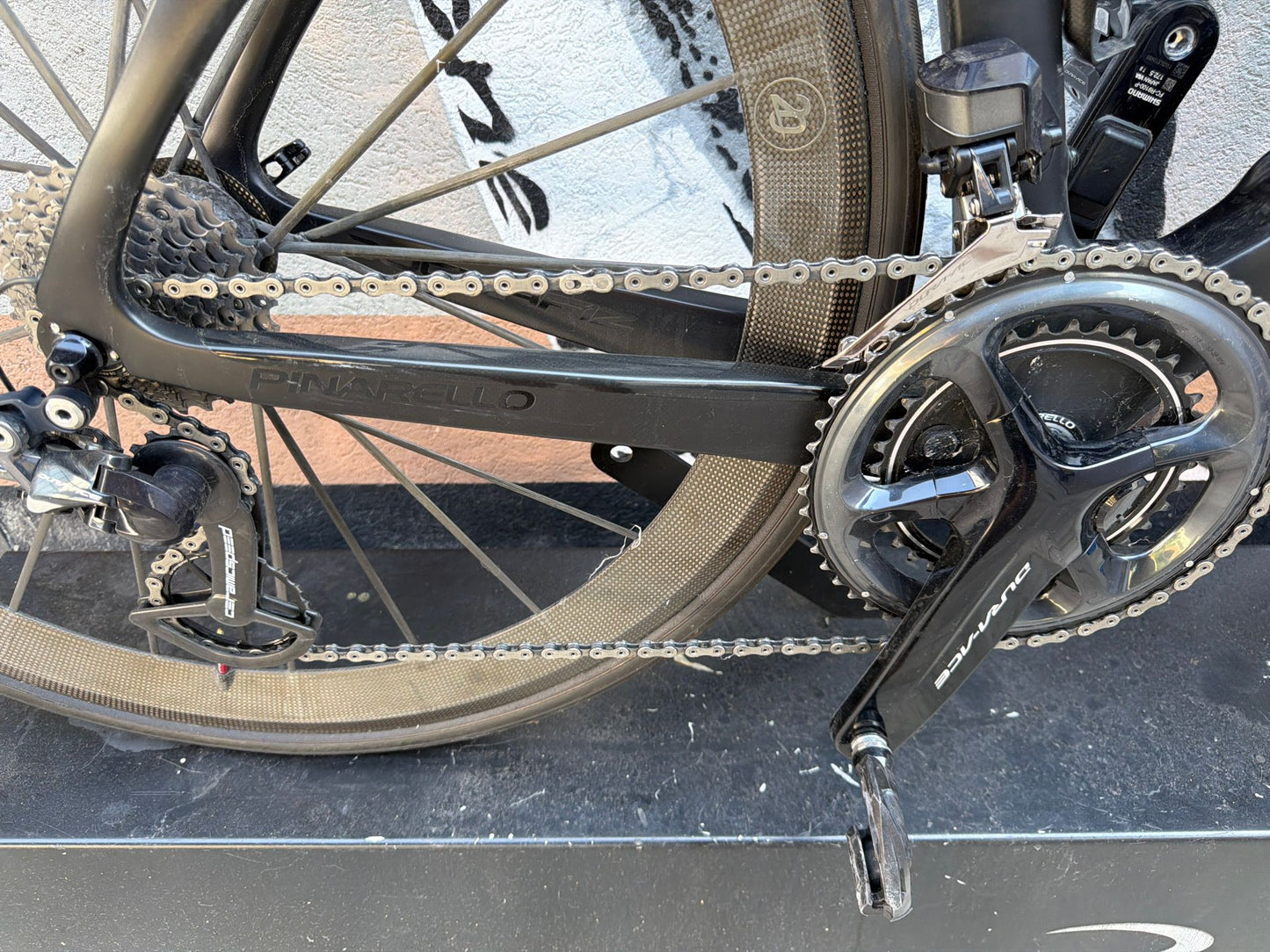 Pinarello Dogma F12 Rim — gruppo Shimano Dura Ace Di2, taglia 56 cm