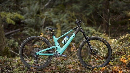 Scott Genius St 910 Tr 2024 usata — vista laterale