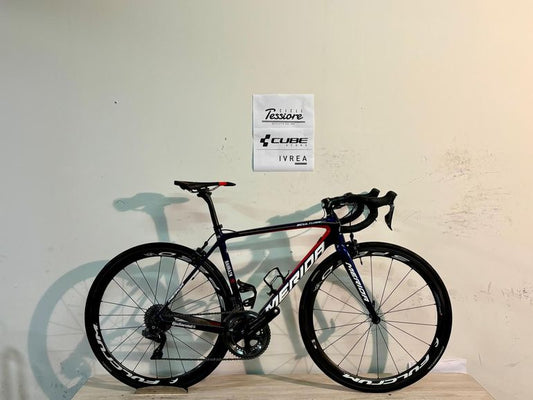 Merida Scultura Bahrain Team 2019 usata — vista laterale