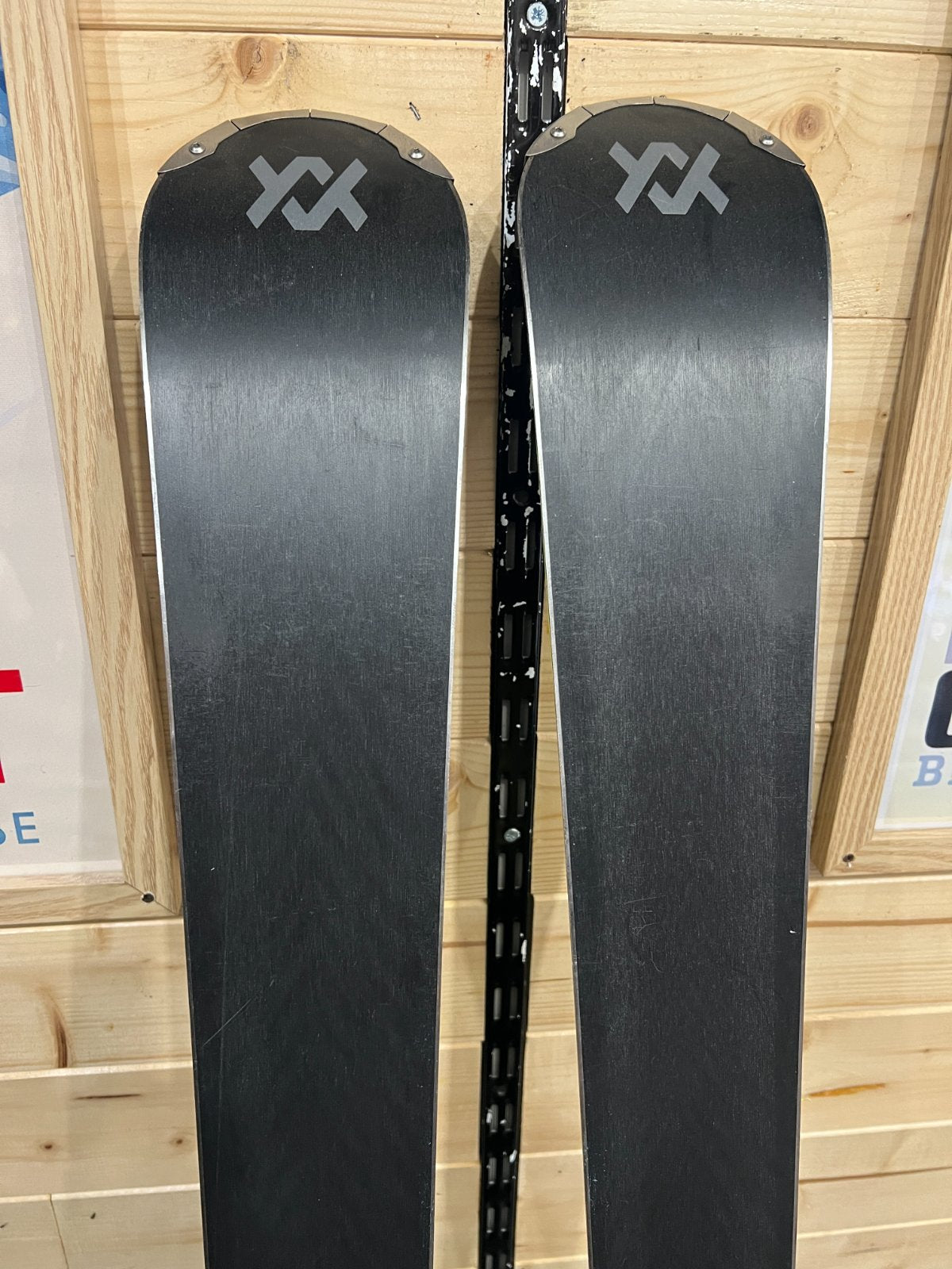 Volkl Racetiger SRX 2025 usato — dettaglio