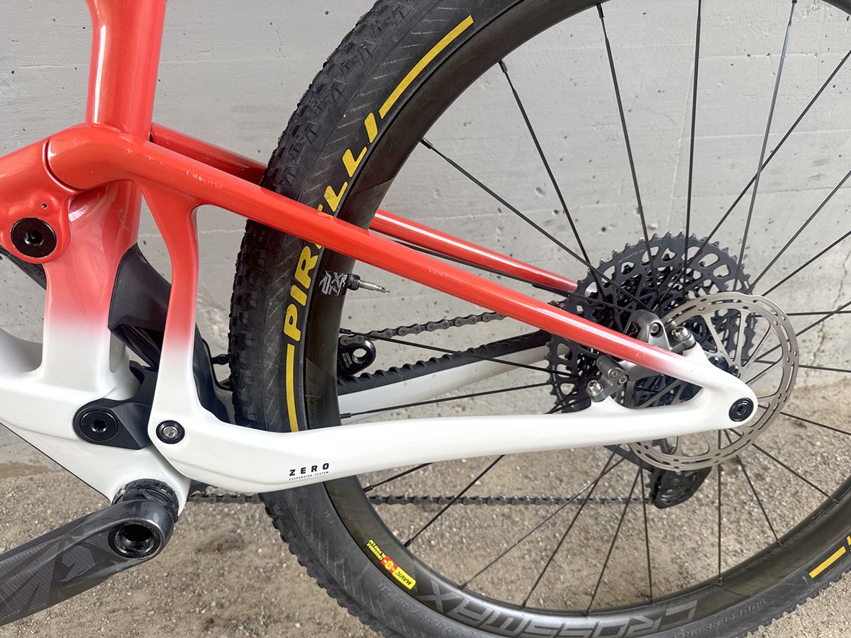 Mondraker F-Podium R 2024 usata — dettaglio