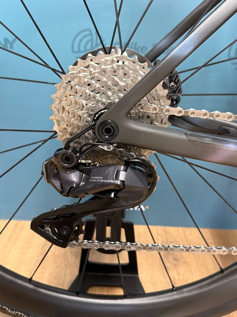 Scott Addict Rc 10 Demo Test — gruppo Shimano Ultegra Di2, taglia L