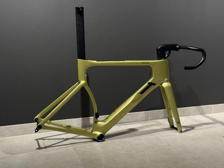 3T Strada Italia Oro — gruppo Frameset, taglia 54