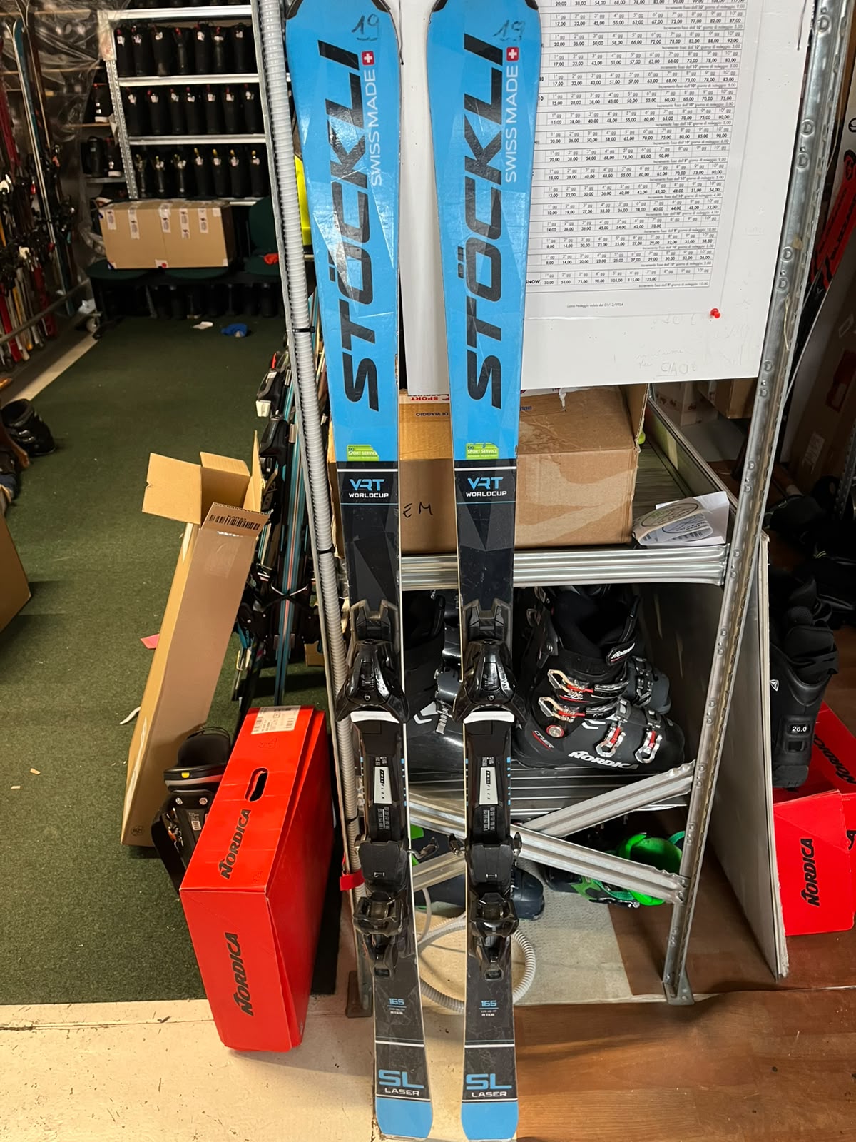 Stockli Laser SL — raggio 13.6m, waist 66mm