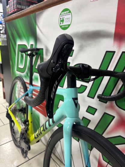 Giant Tcr Advanced 2 2025 usata — dettaglio