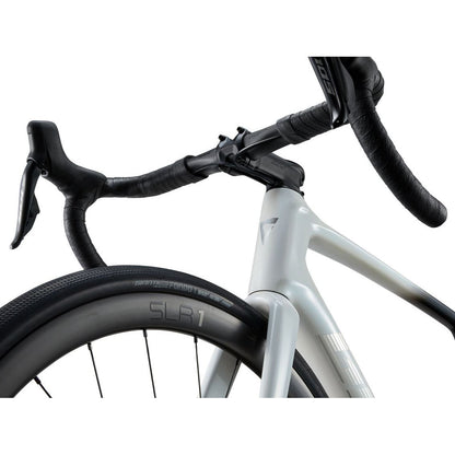 GIANT Defy Advanced Pro 1 2024 usata — dettaglio