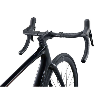 GIANT Defy Advanced Pro 2 2024 usata — dettaglio