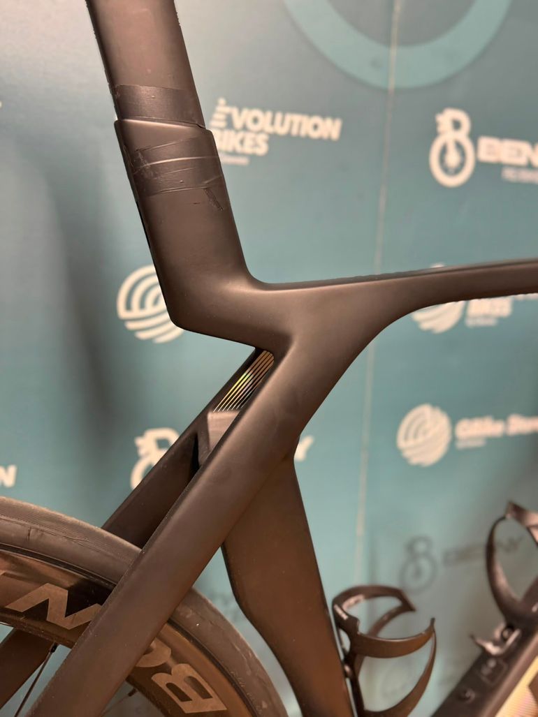 Trek Madone Slr 9 Gen 7 2024 usata — dettaglio