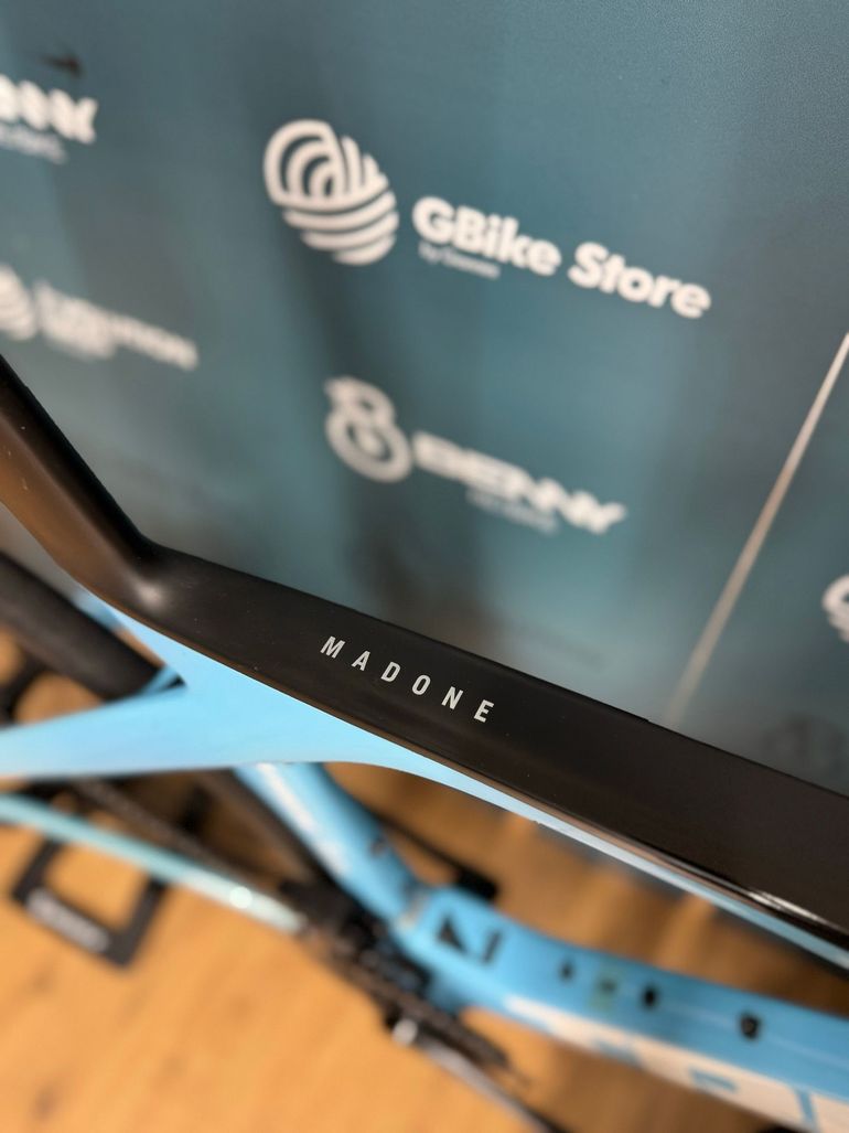Trek Madone Slr 7 Gen 7 2024 usata — dettaglio
