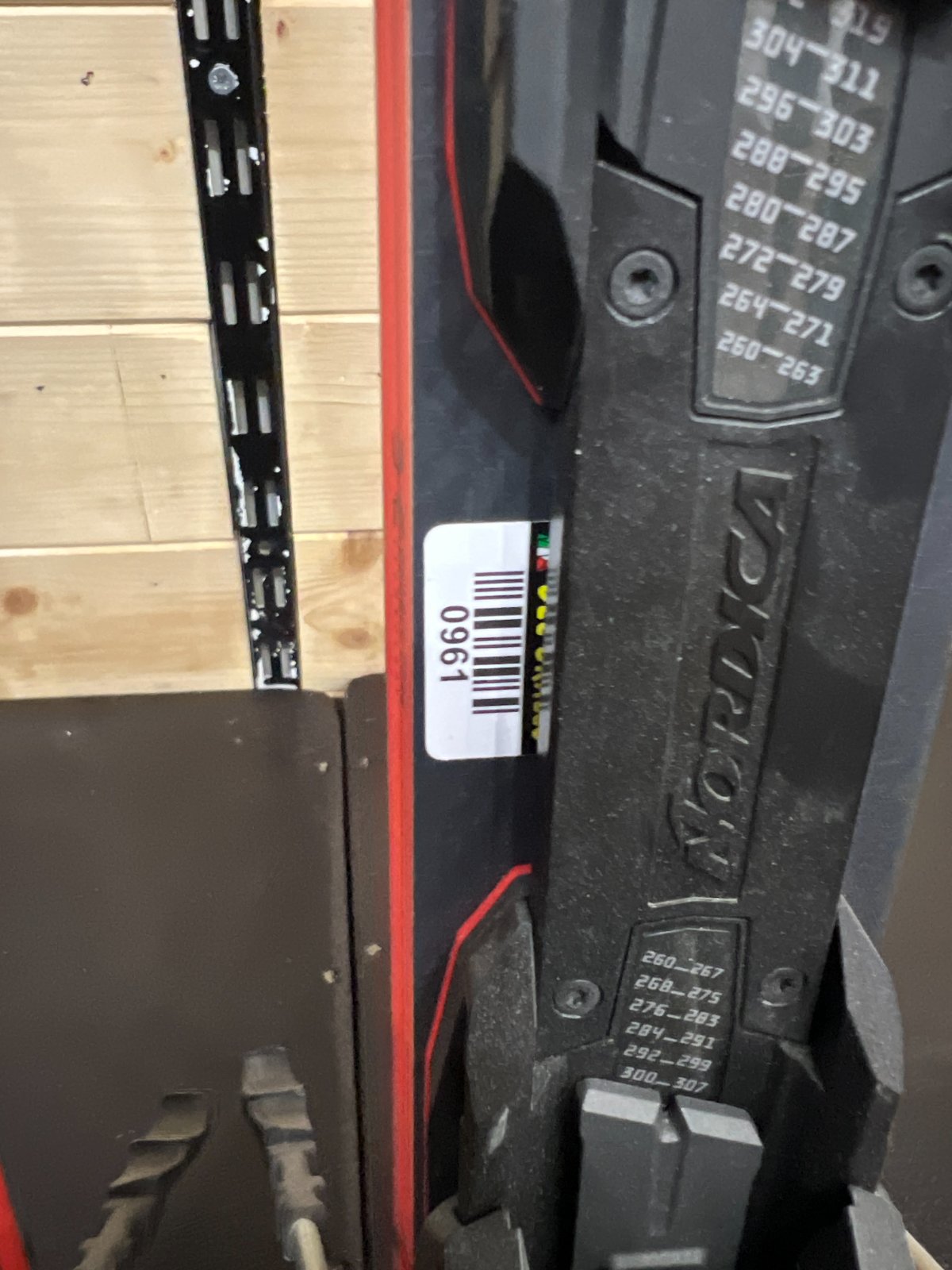 Nordica Dobermann GSR DC 2025 usato — dettaglio