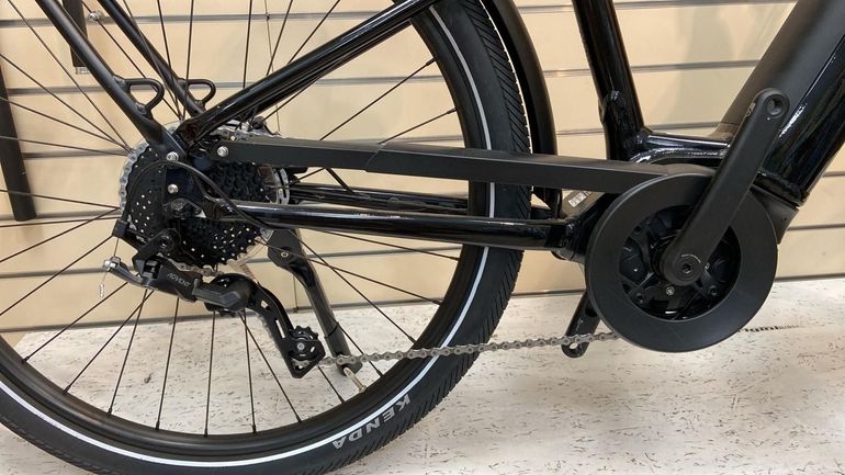 Cannondale Adventure Neo 3.1 Eq — telaio in Alluminio, Nuovo