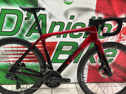 Trek Domane Slr 6 Gen 4 2024 usata — vista laterale