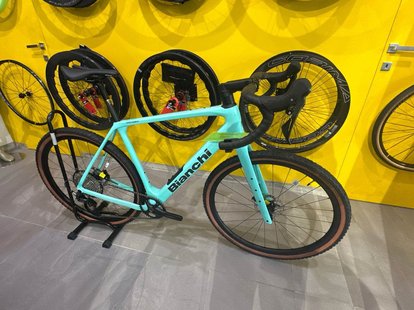 Bianchi Arcadex Comp 2026 usata — vista laterale