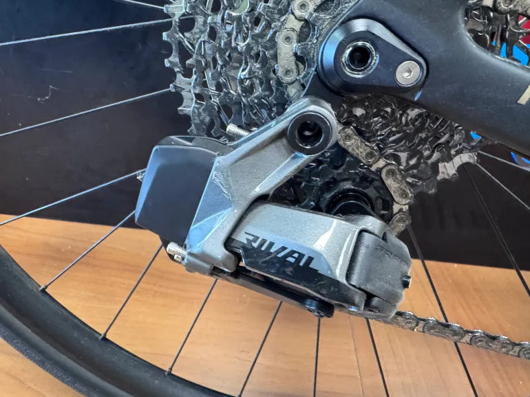 Pinarello Nytro E5 2025 usata — dettaglio