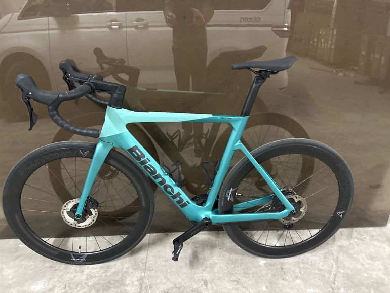 Bianchi E-Oltre 2025 — Bici usata