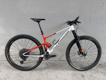 Mondraker F-Podium R 2024 usata — vista laterale