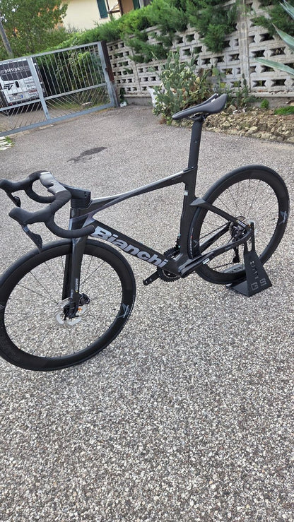 Bianchi Oltre Pro 2025 usata — dettaglio