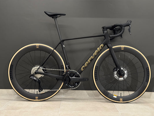 Cervelo R5 2026 usata — vista laterale