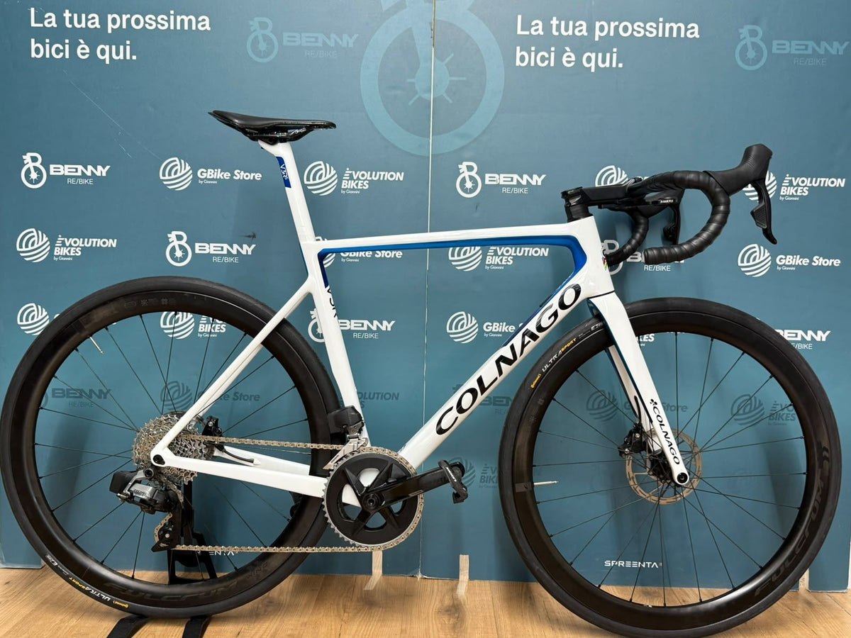 Colnago V3rs 2023 usata — vista laterale