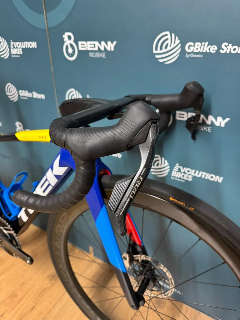 Trek Madone Slr 9 Gen 8 2025 usata — dettaglio
