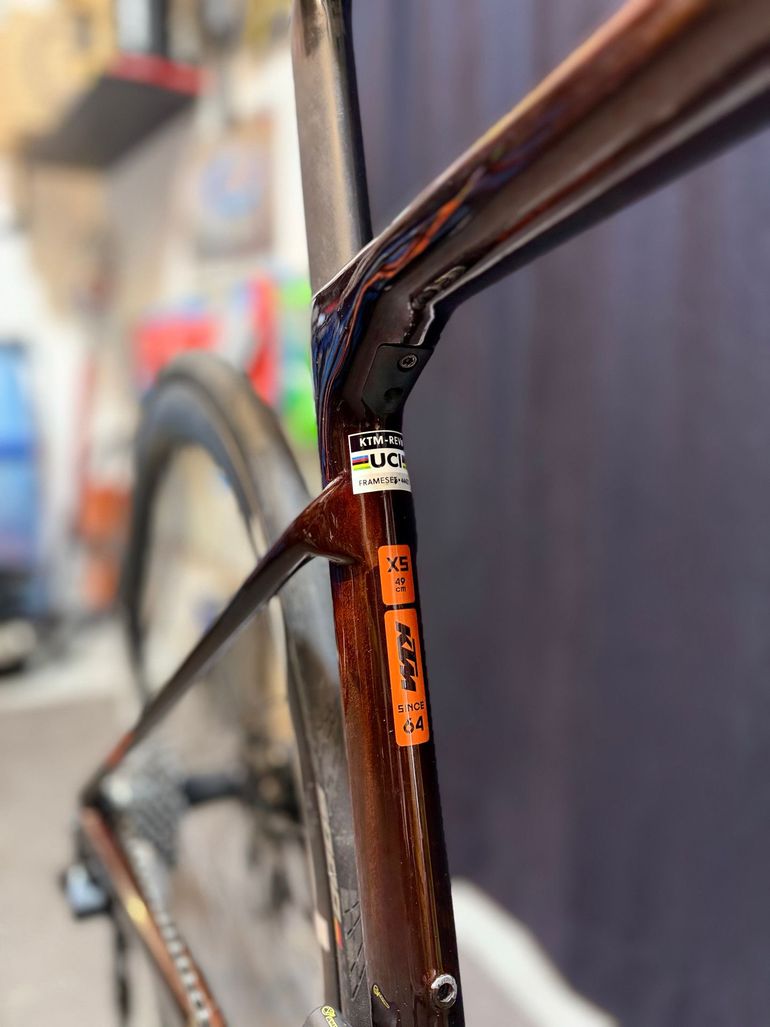 KTM Revelator Alto Exonic 2025 usata — dettaglio