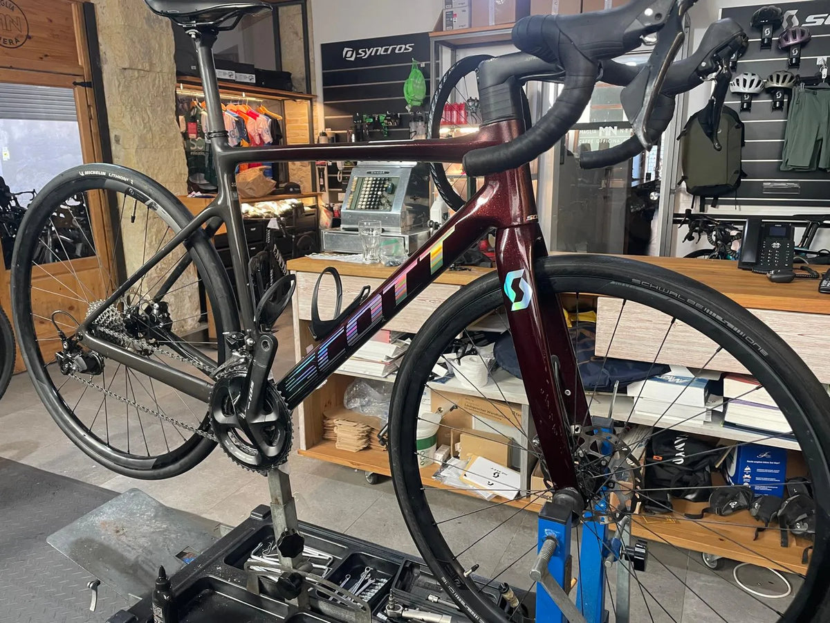 Scott Addict 30 2024 usata — dettaglio