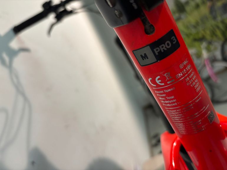 Giant Trance E+ 3 Pro 2020 usata — dettaglio