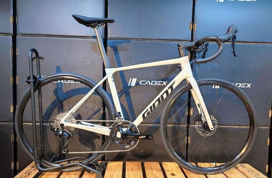 Giant Tcr Advanced 2 Kom 2025 usata — vista laterale