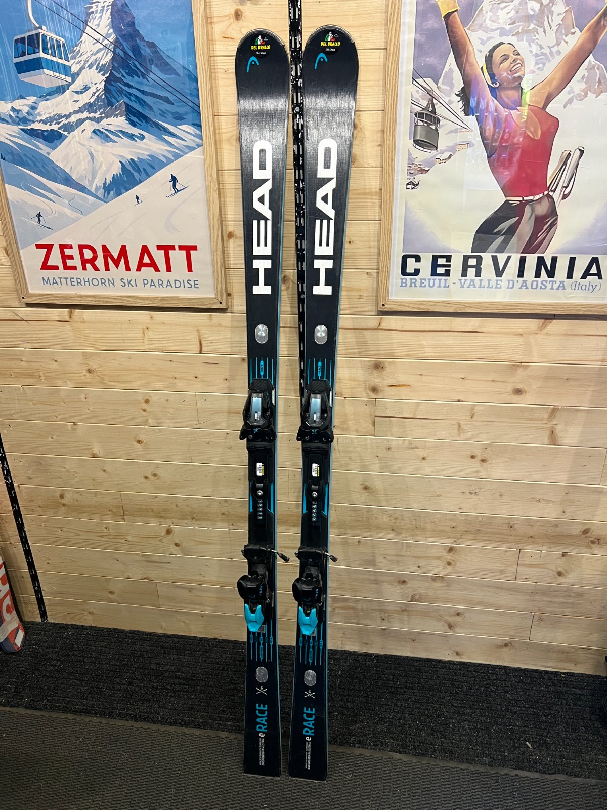 Head Worldcup Rebels e-Race — raggio 15.8m, waist 68mm