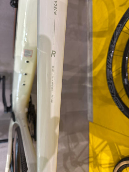 Cube Nuroad Hybrid C:62, Race 400x — telaio in Carbonio, Buone condizioni