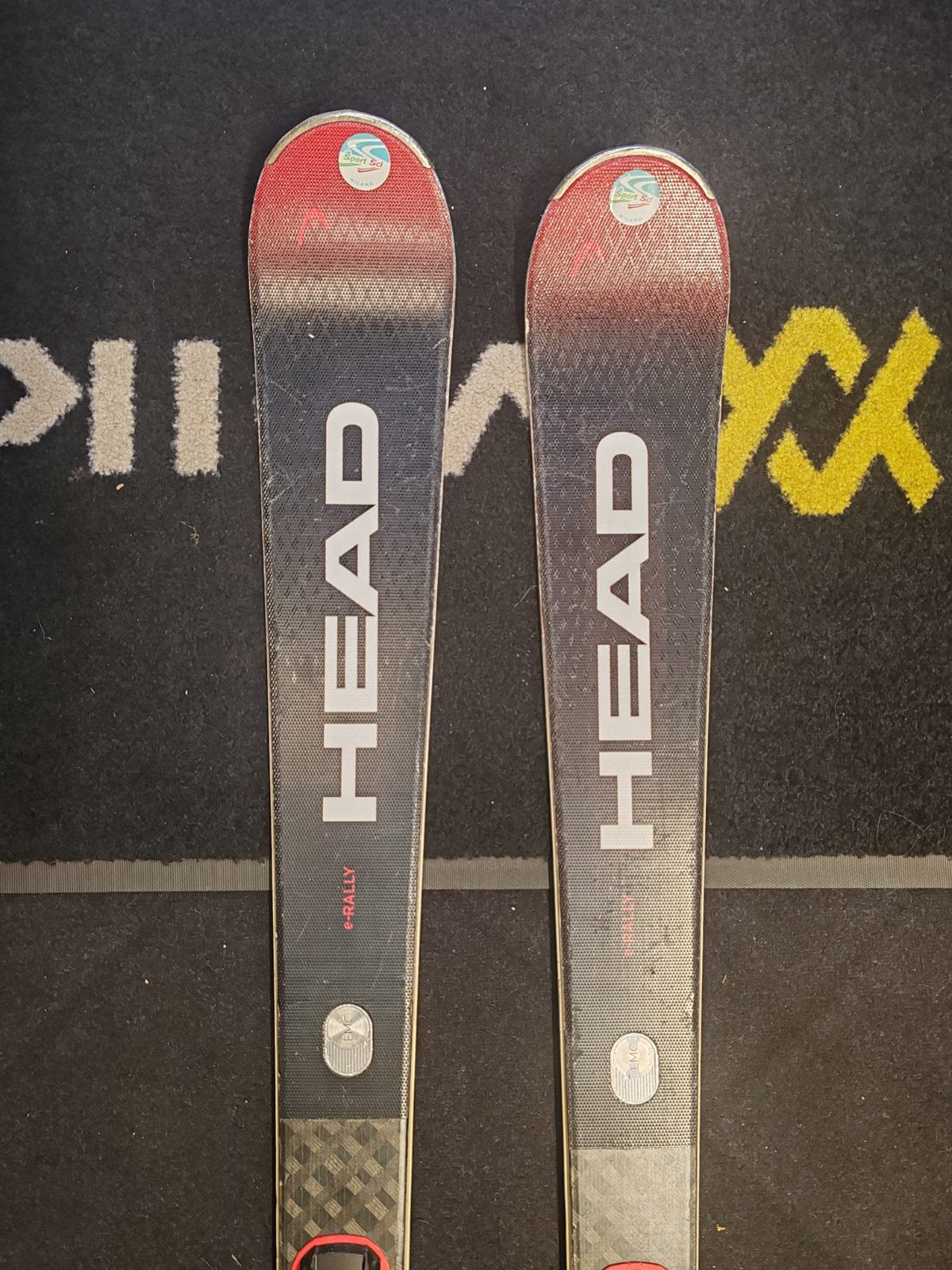 Head Supershape e-Rally — raggio 12.7m, waist 78mm