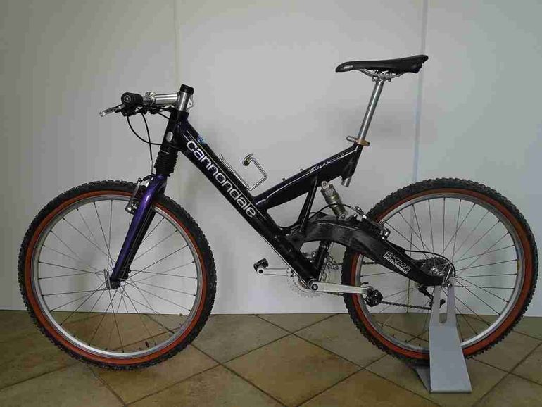 Cannondale Super V — gruppo Shimano Deore XT, taglia M