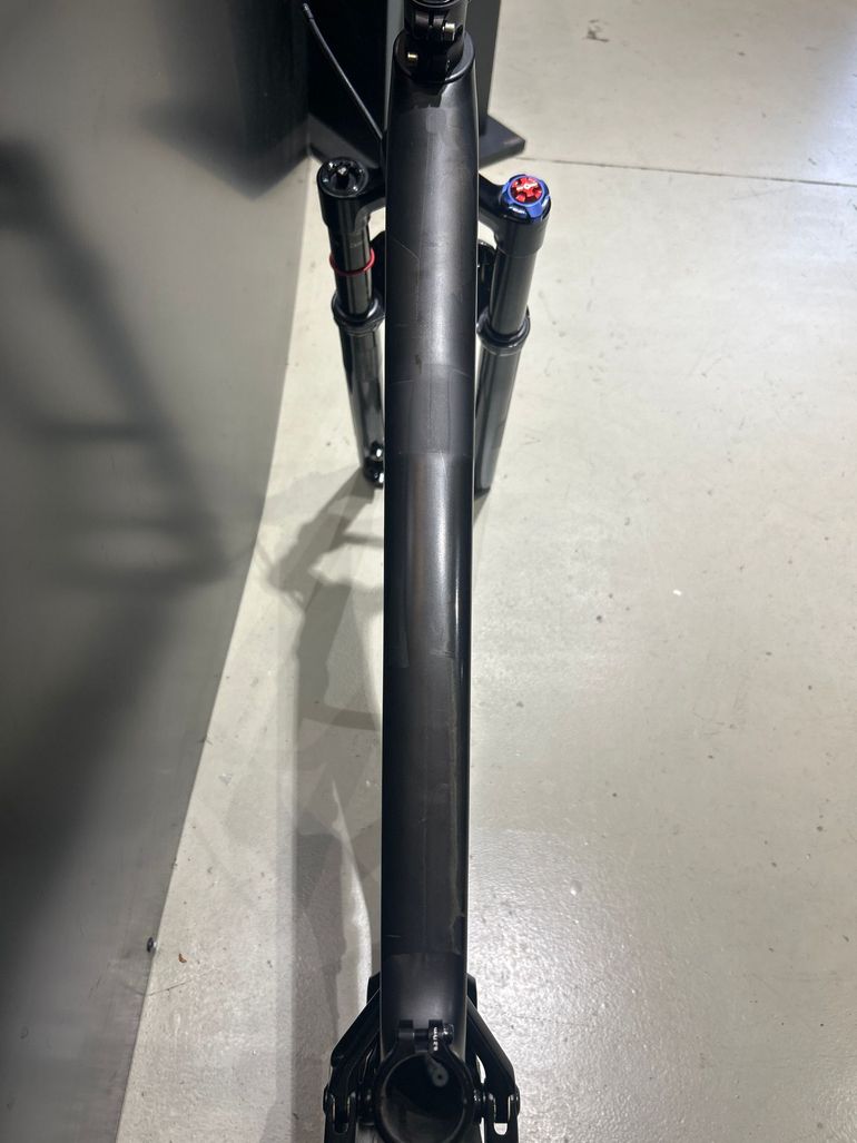 Specialized Epic 2023 usata — dettaglio