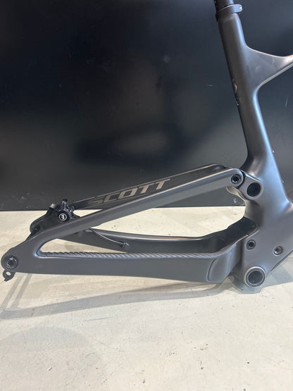 Scott Spark Rc Sl Tr 2023 usata — dettaglio