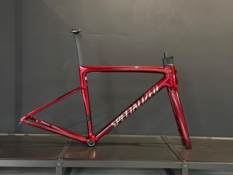 Specialized Tarmac SL8 Pro 2026 usata — vista laterale