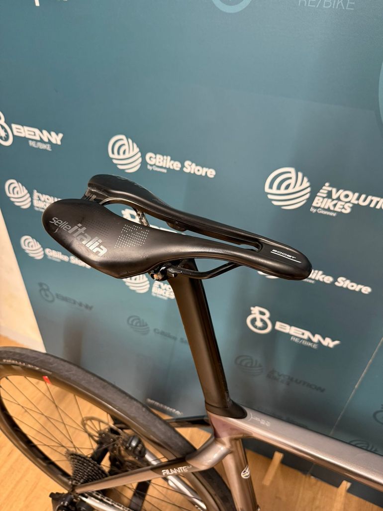 Wilier Triestina Filante Slr 2x12 2023 usata — dettaglio