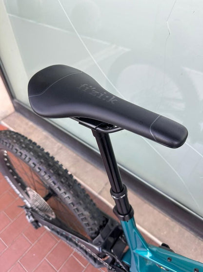 Kellys Theos F50 Sh — gruppo Shimano Deore, taglia L