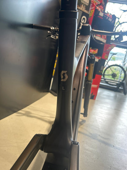 Scott Spark Rc Sl Tr 2023 usata — dettaglio
