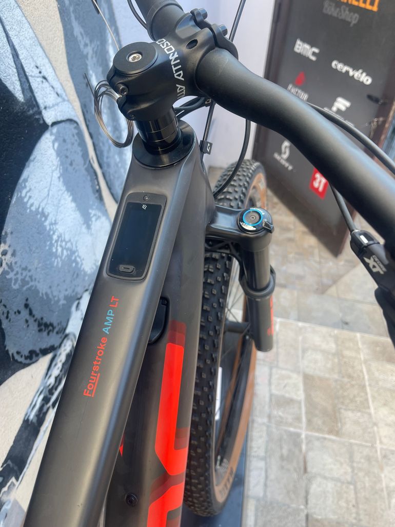 BMC Fourstroke Amp Lt Two 2023 usata — dettaglio